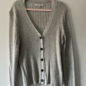 American Eagle sweater top, grey, black buttons, size M